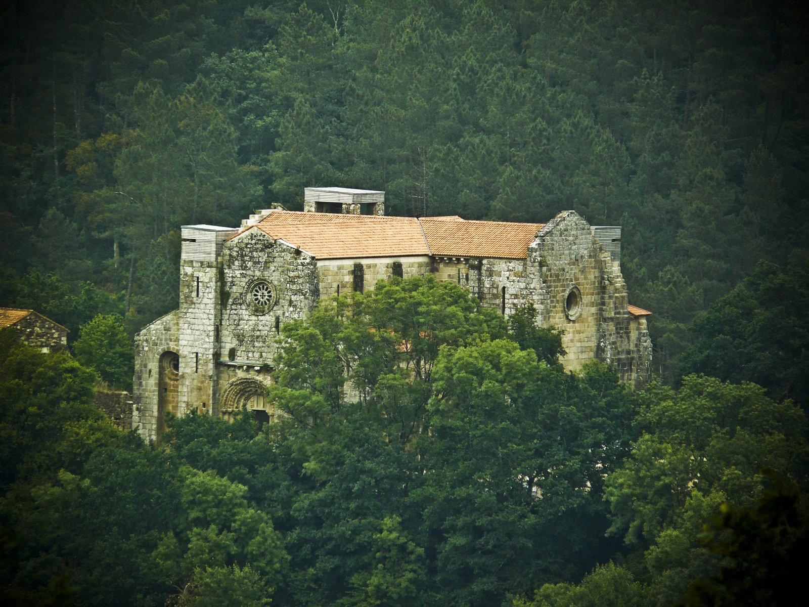 Monastery_of_Carboeiro
